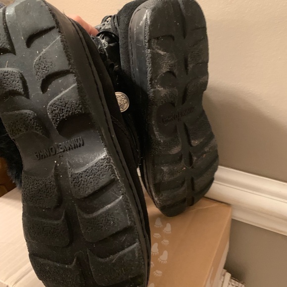 Minnetonka Winter boots - Picture 7 of 8